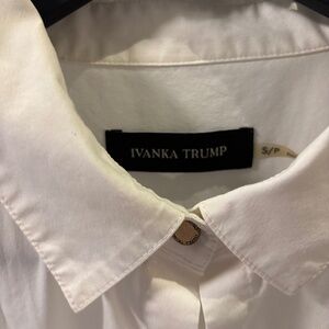 Ivanka Trump White Button Down Blouse Size Small Classic Career Shirt